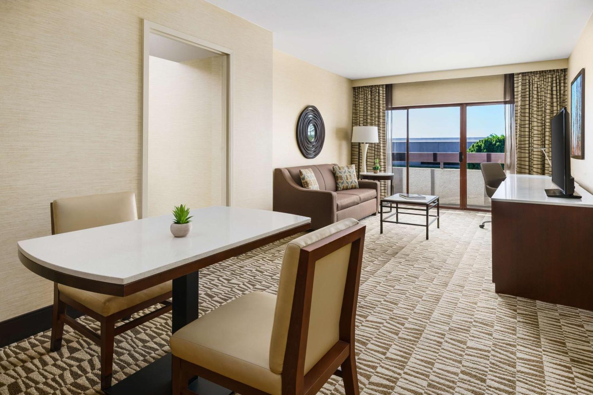 Hilton Airport 3* Phoenix